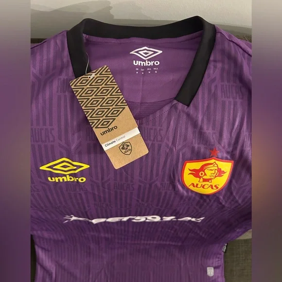Umbro Authentic S.D. Aucas Purple Soccer 2023 Ecuador Jersey Men’s Sz: M